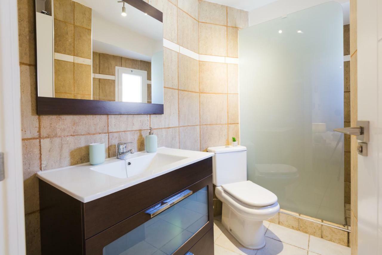 Hola Malaga Centro Apartment Екстериор снимка