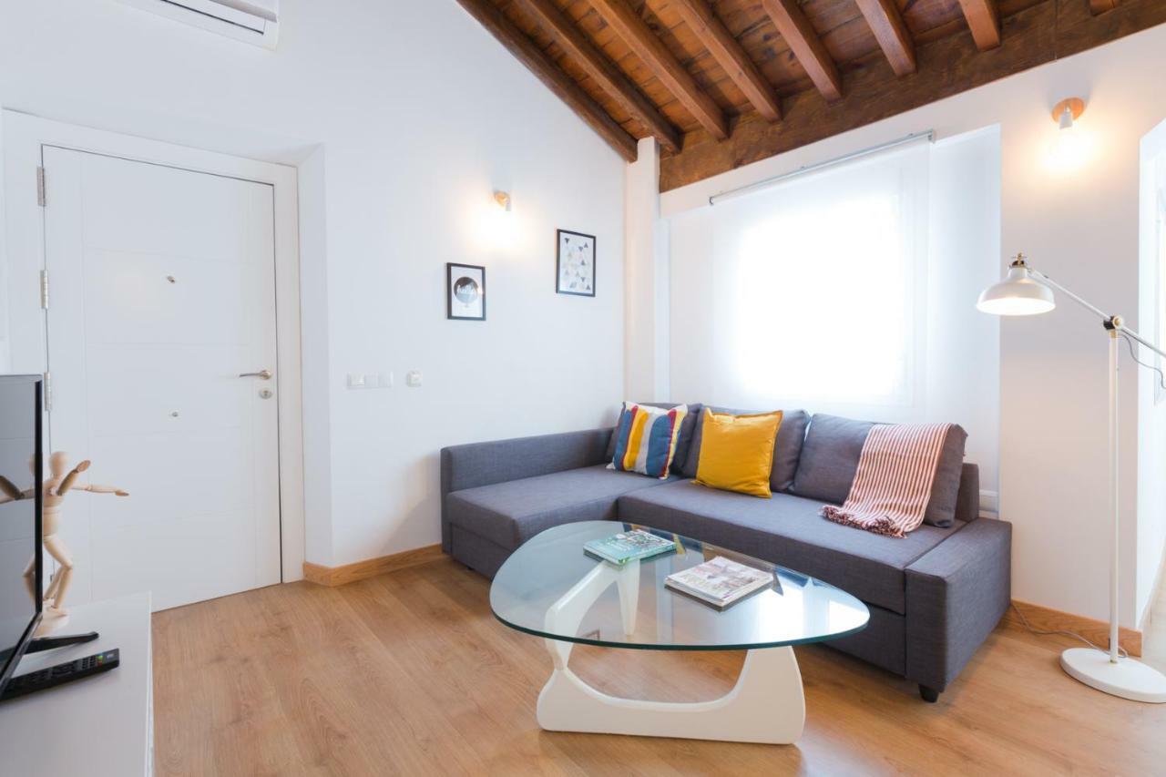 Hola Malaga Centro Apartment Екстериор снимка