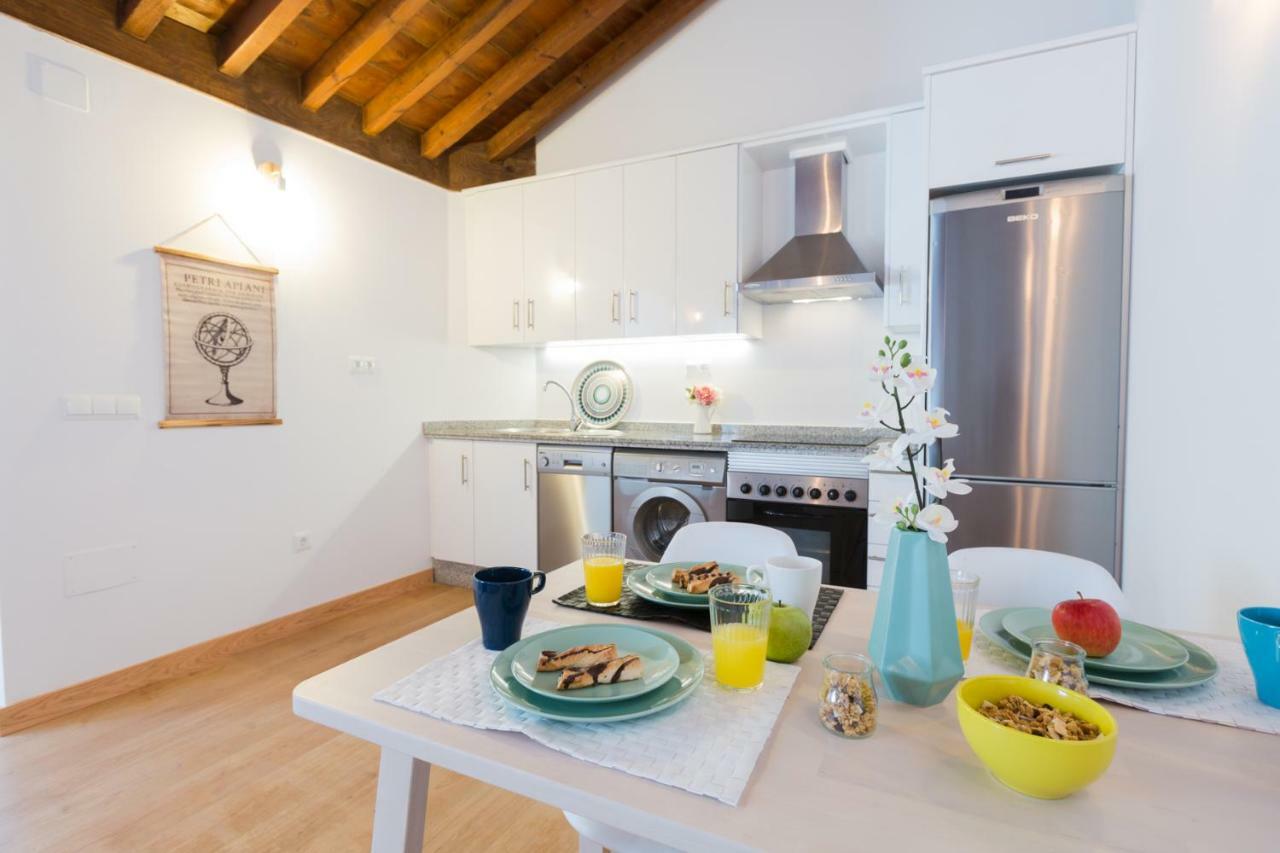 Hola Malaga Centro Apartment Екстериор снимка